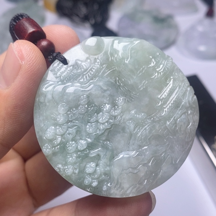 颈饰未镶嵌翡翠翡翠