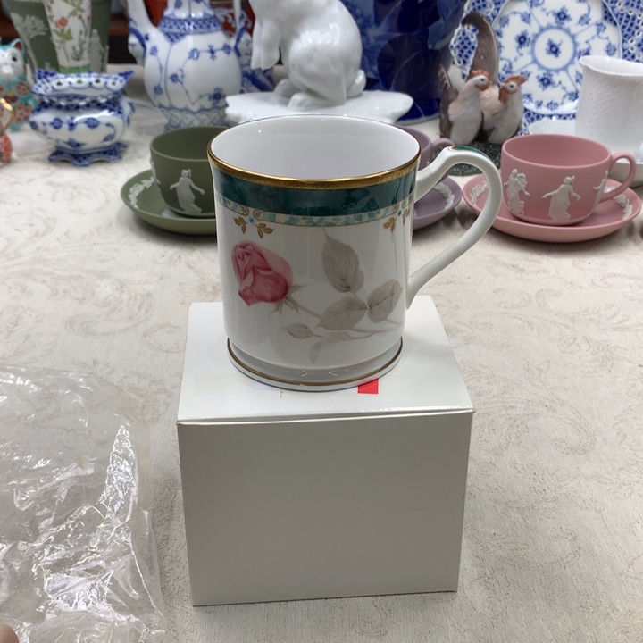 紫砂金瓷阁精品瓷器店