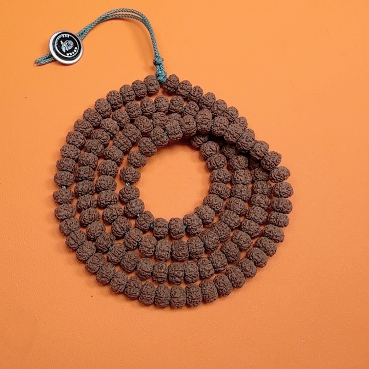 吊坠金刚菩提?范改革和恍恍惚惚