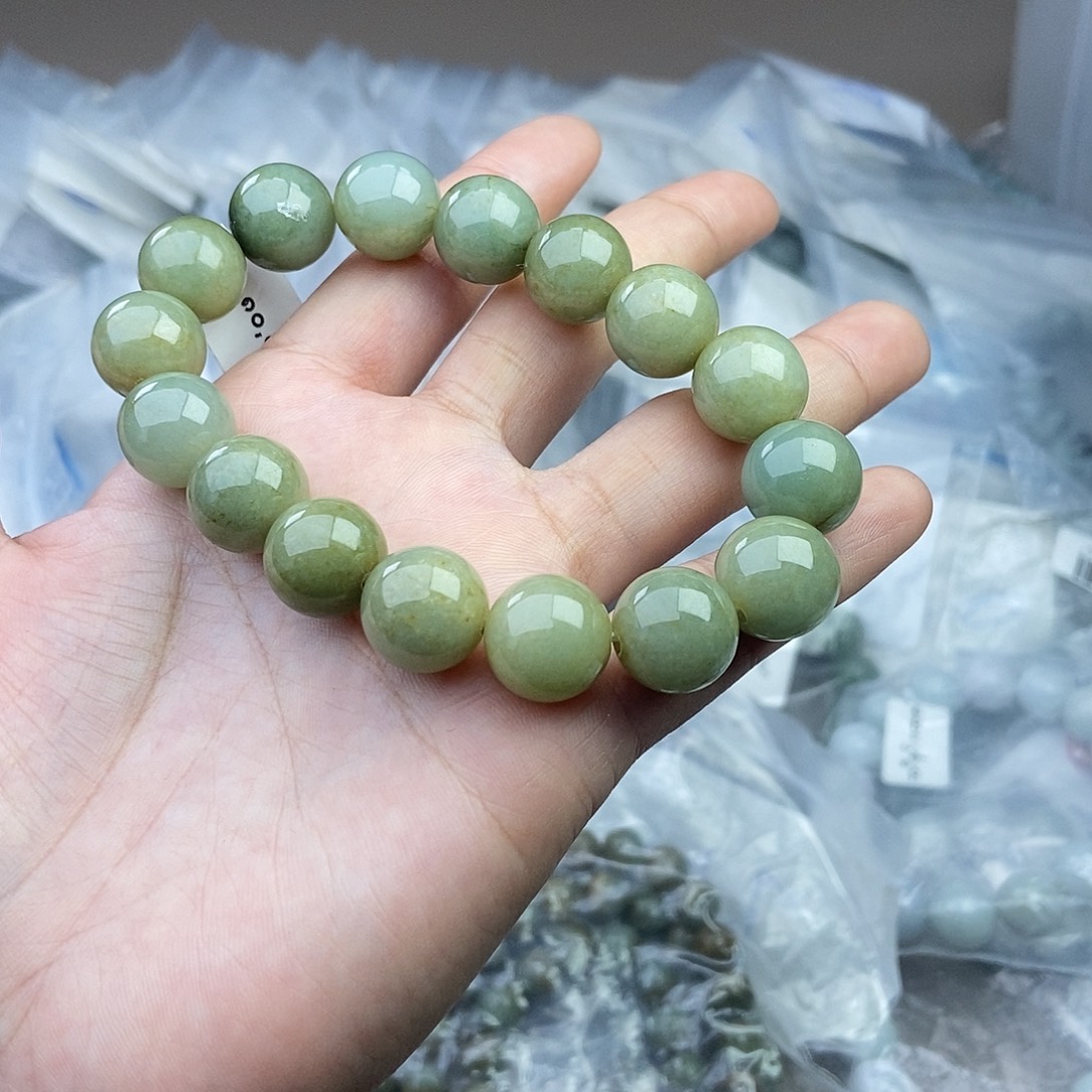 定制翡翠未镶嵌翡翠翡翠