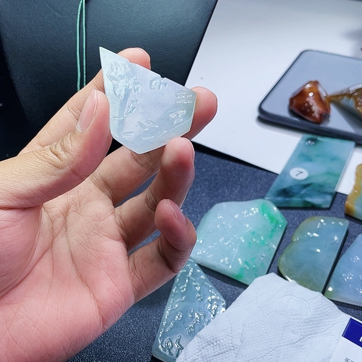 未镶嵌定制翡翠努*缅甸翡翠