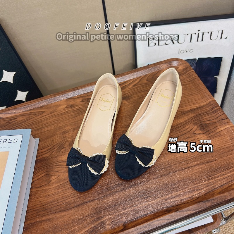 朵菲雯DOOFEIVE~龙心同款浅口蝴蝶结拼色内增高5cm芭蕾舞鞋女秋冬