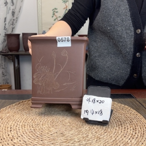 紫砂花盆紫玉金砂加深刻绘一颗印0578