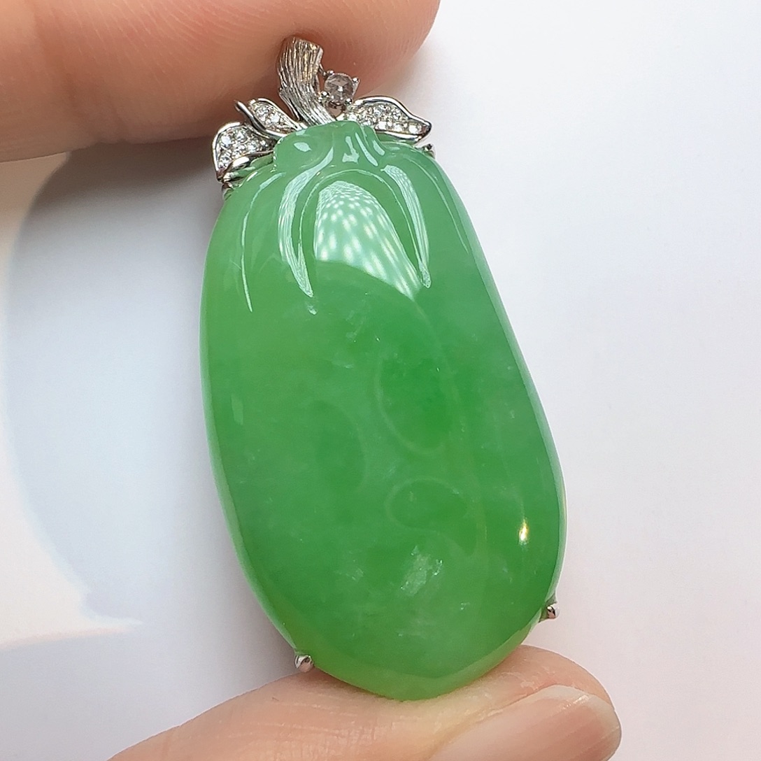 翡翠颈饰18K金镶嵌Q*姐翡翠颈饰18K金镶嵌