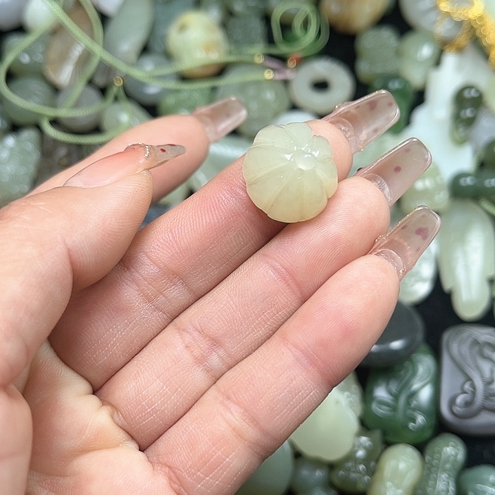 【闪购商品】和田玉颈饰未镶嵌