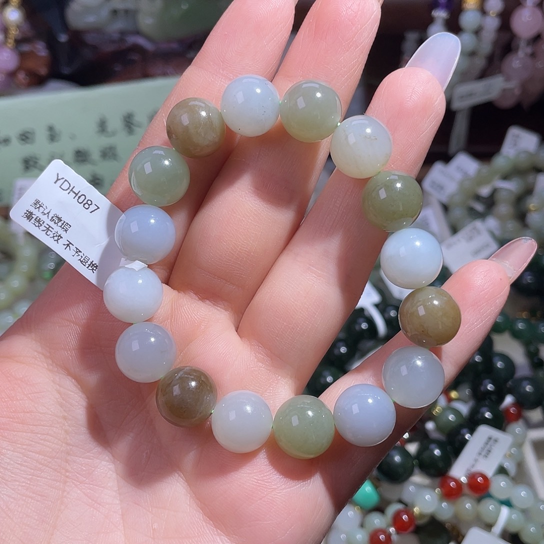 和田玉未镶嵌手串