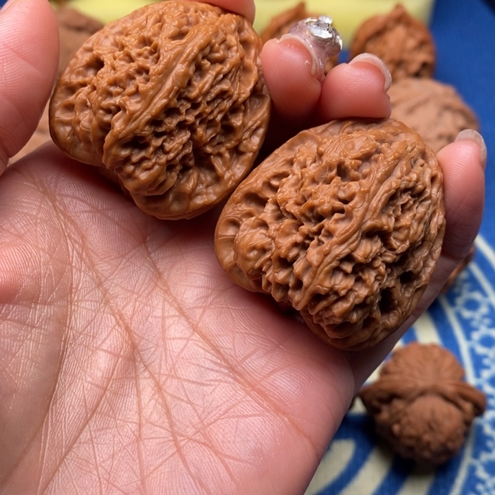 桃核吊坠南疆3.9×3.9核桃