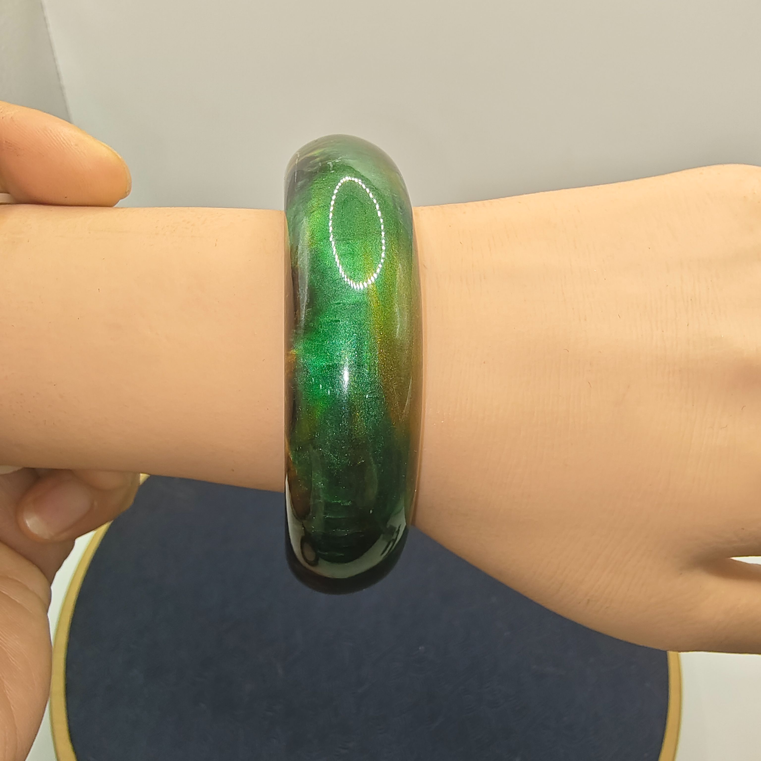 12号L18流绿色时尚手镯