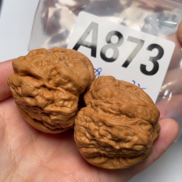 文玩核桃把件高克重39 44 32