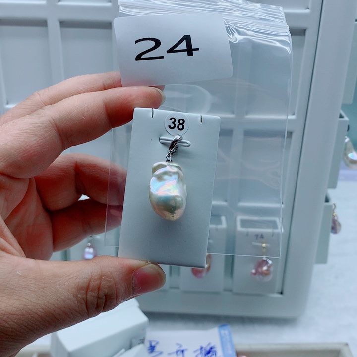 合金淡水珍珠吊坠(不含链)