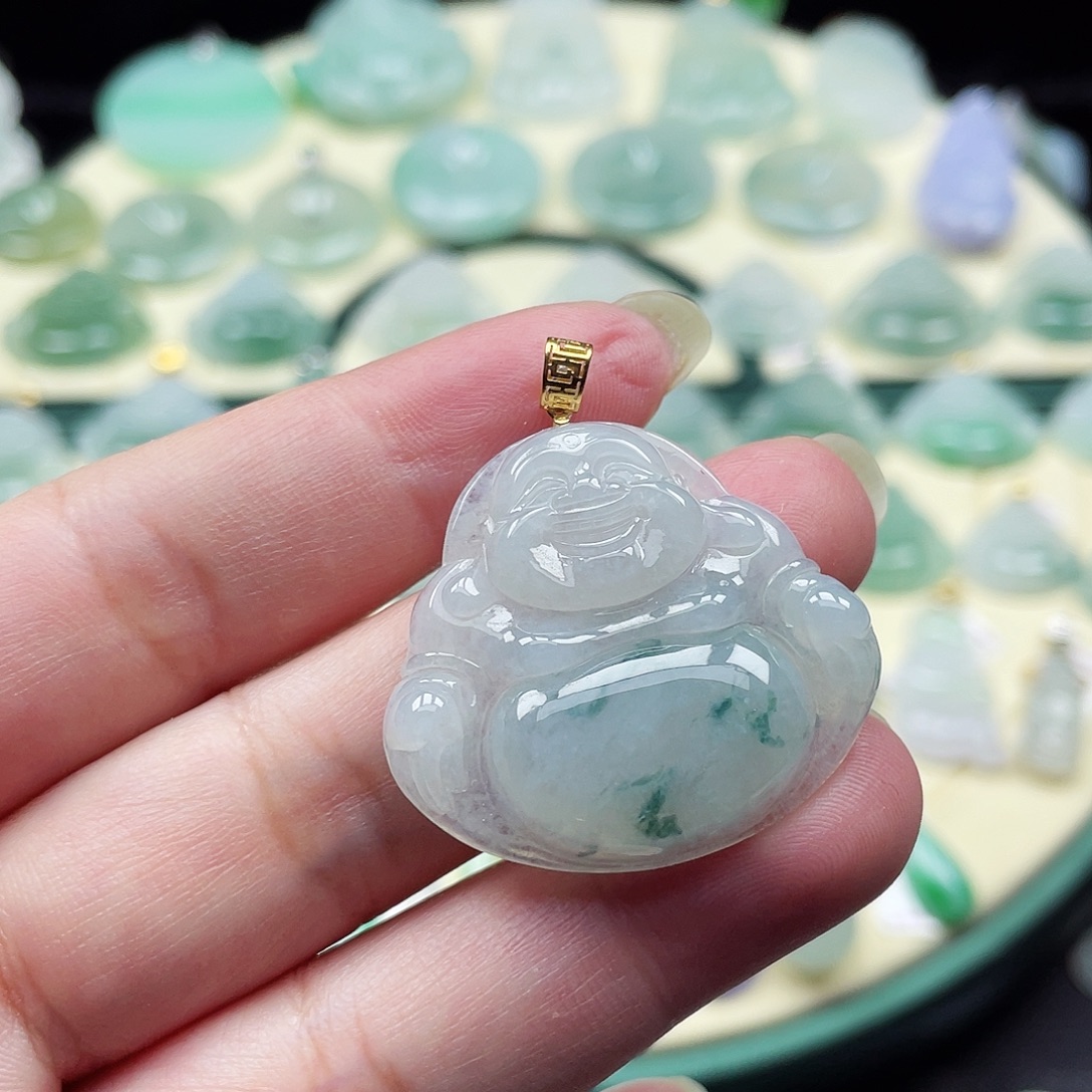 颈饰18K金镶嵌翡翠佛公