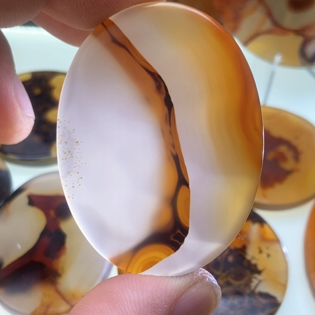 【闪购商品】玛瑙/玉髓颈饰未镶嵌