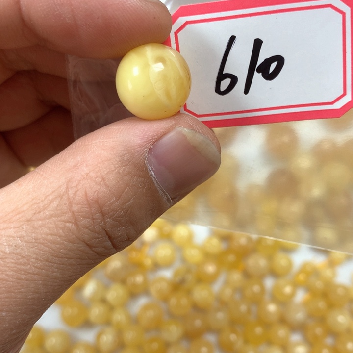 琥珀未镶嵌珠宝奇石瑕疵14.3