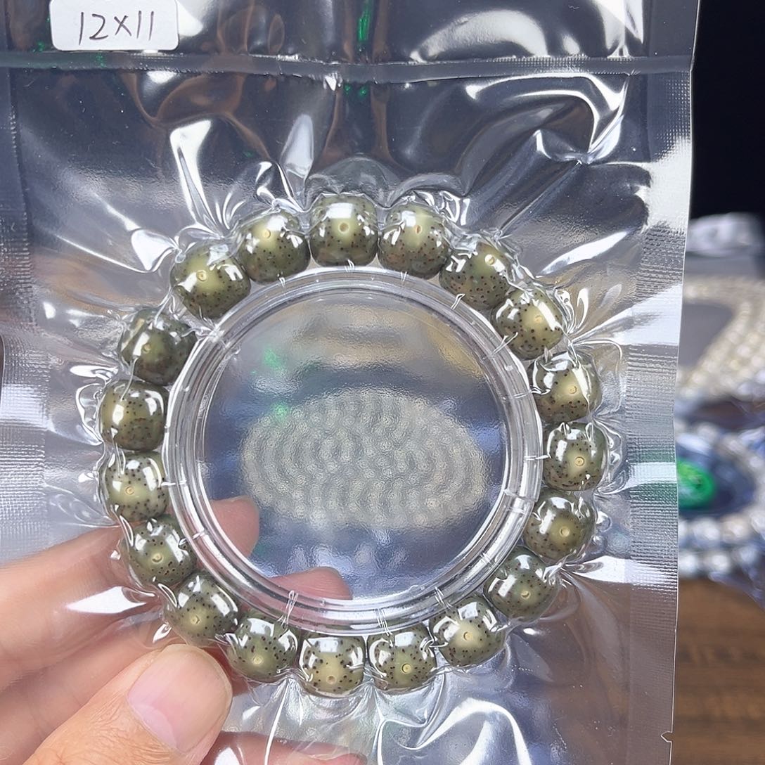 李***闹手串星月菩提糯冰石玉料老型桶珠12x11