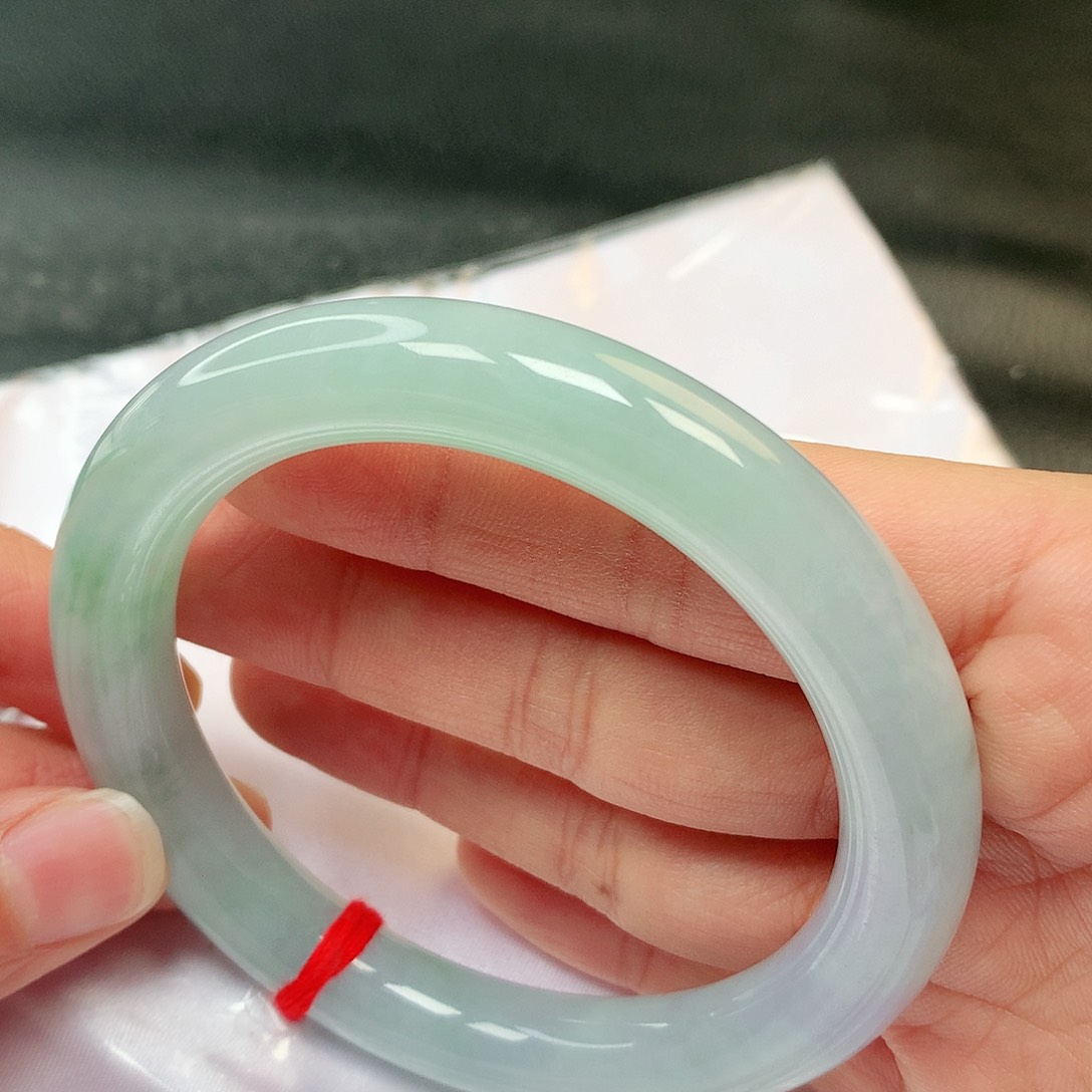 翡翠手镯未镶嵌289号