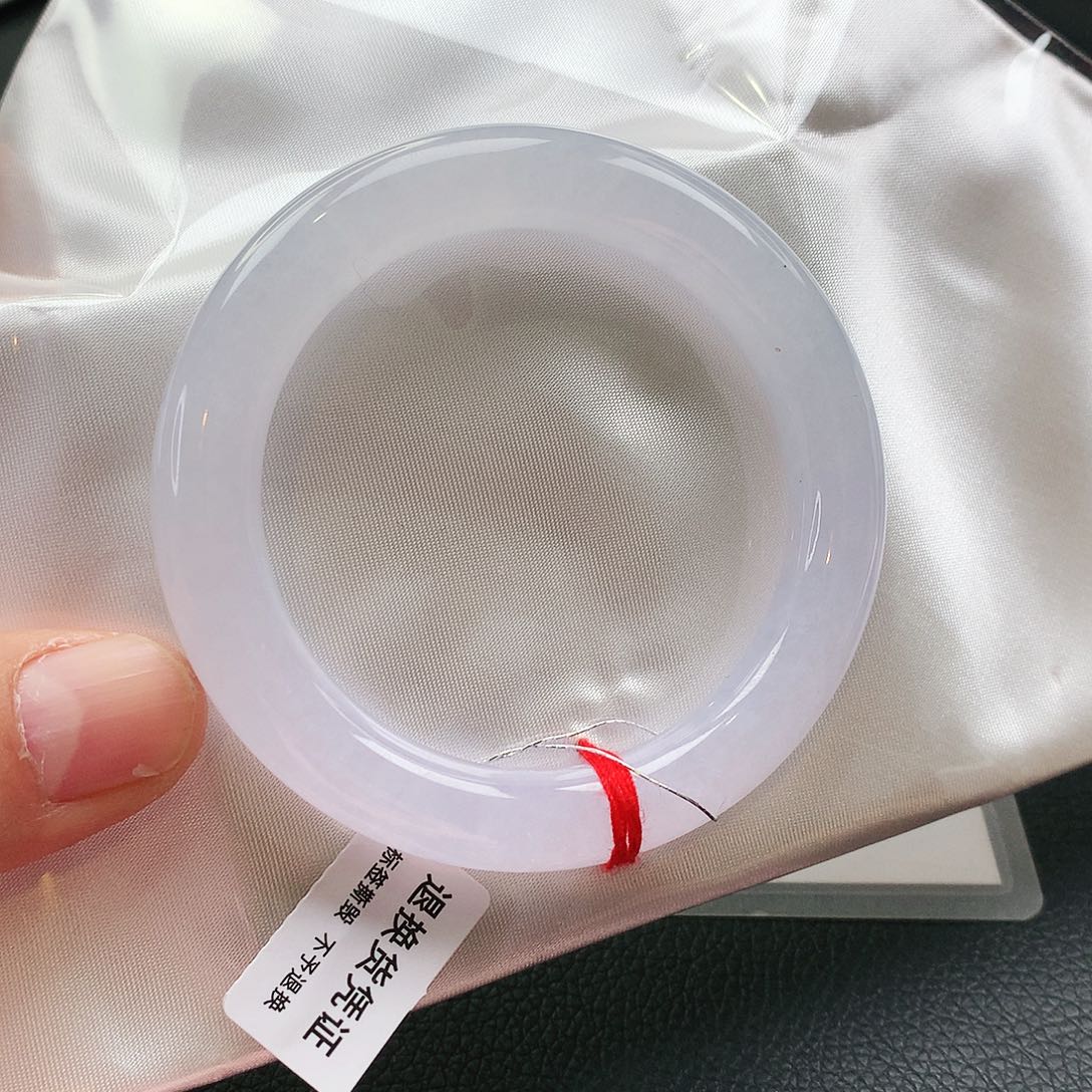 未镶嵌手镯翡翠天然翡翠手镯