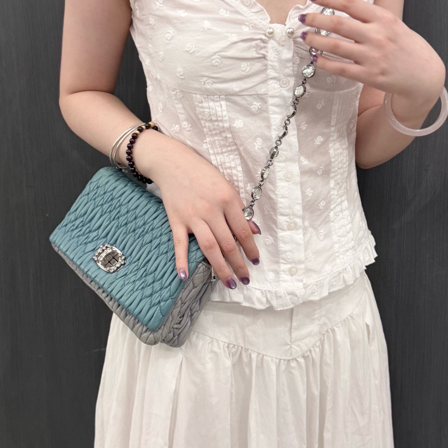 95新 MIU MIU/缪缪 miumiu  蓝色钻链斜挎包K