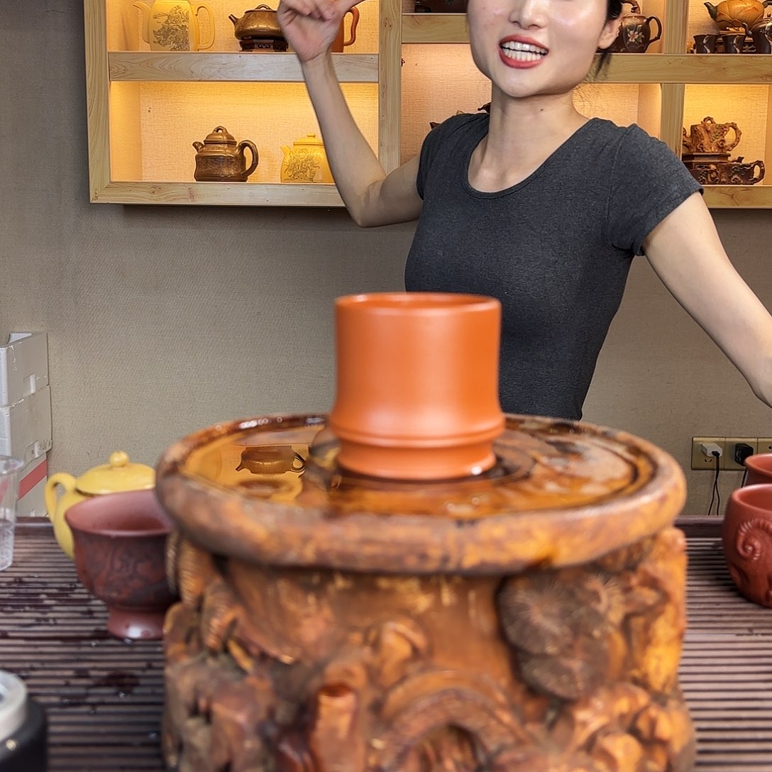 茶壶紫砂一壶李紫砂