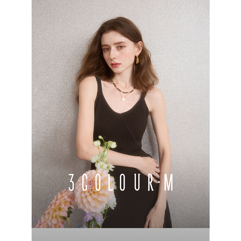 【小北专属】三彩2025春季新款吊带针织裙坑条无袖连衣裙收腰dbx