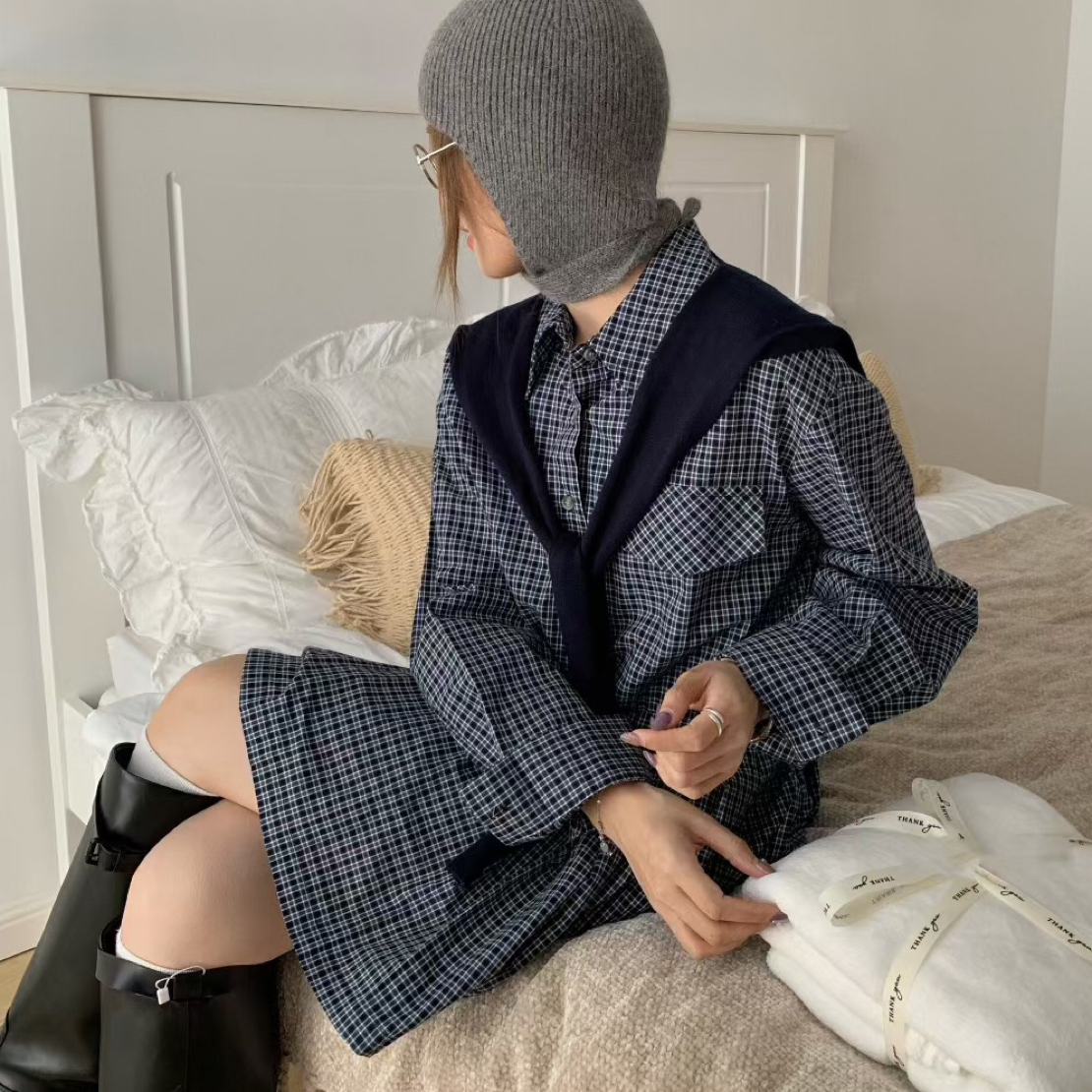 韩系时尚减龄披肩长袖格子衬衫早秋新款洋气百搭上衣