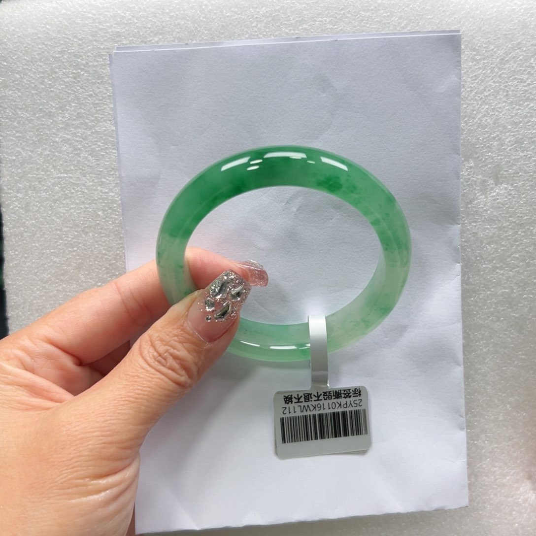 石英质玉手镯未镶嵌➕佳佳555657