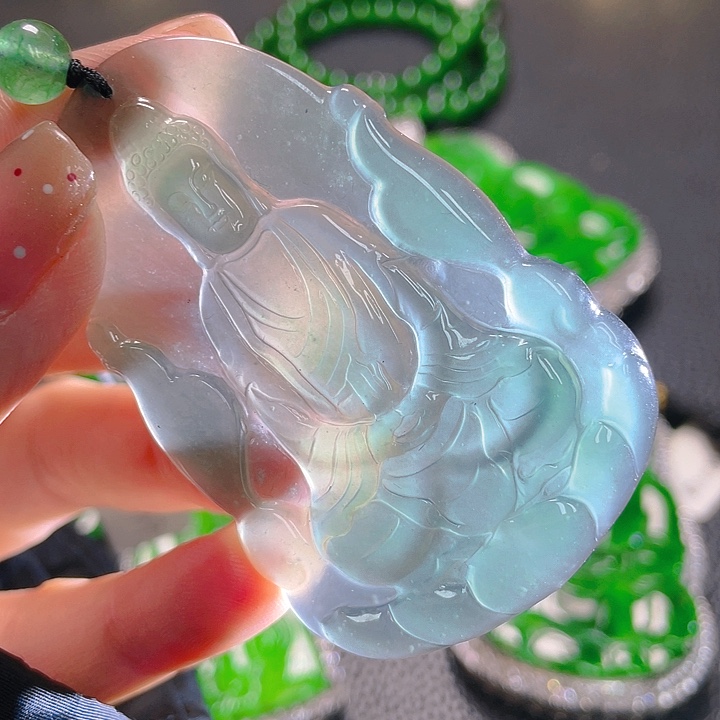 翡翠颈饰未镶嵌44，