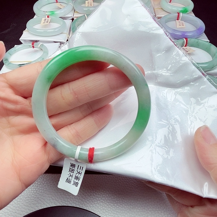 果***橙翡翠未镶嵌手镯天然缅甸翡翠