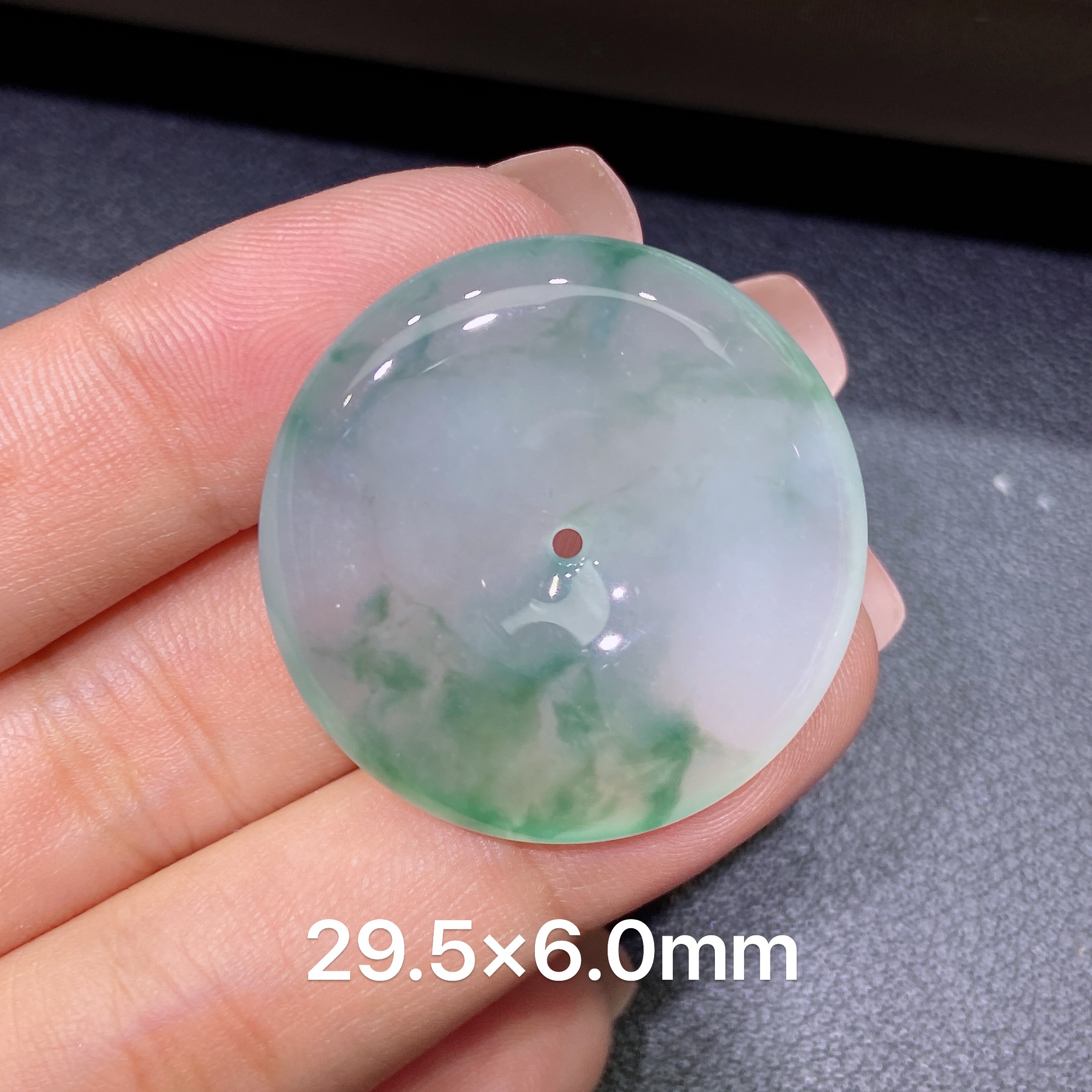 缅甸天然A货翡翠 老坑冰种灵动飘花平安扣吊坠 玉质细腻 k179