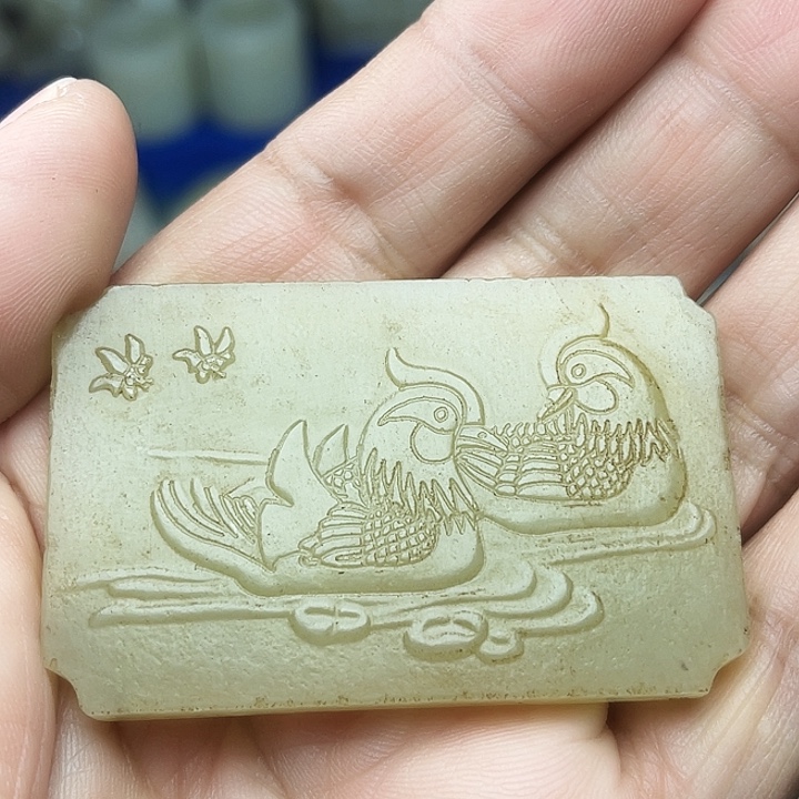 和田玉（青白玉）未镶嵌颈饰