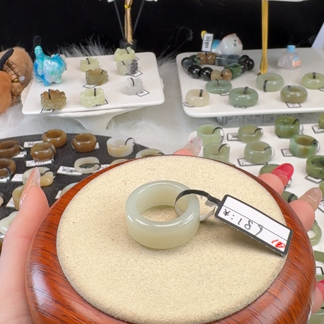 和田玉未镶嵌戒指O8冰晴直切17.3