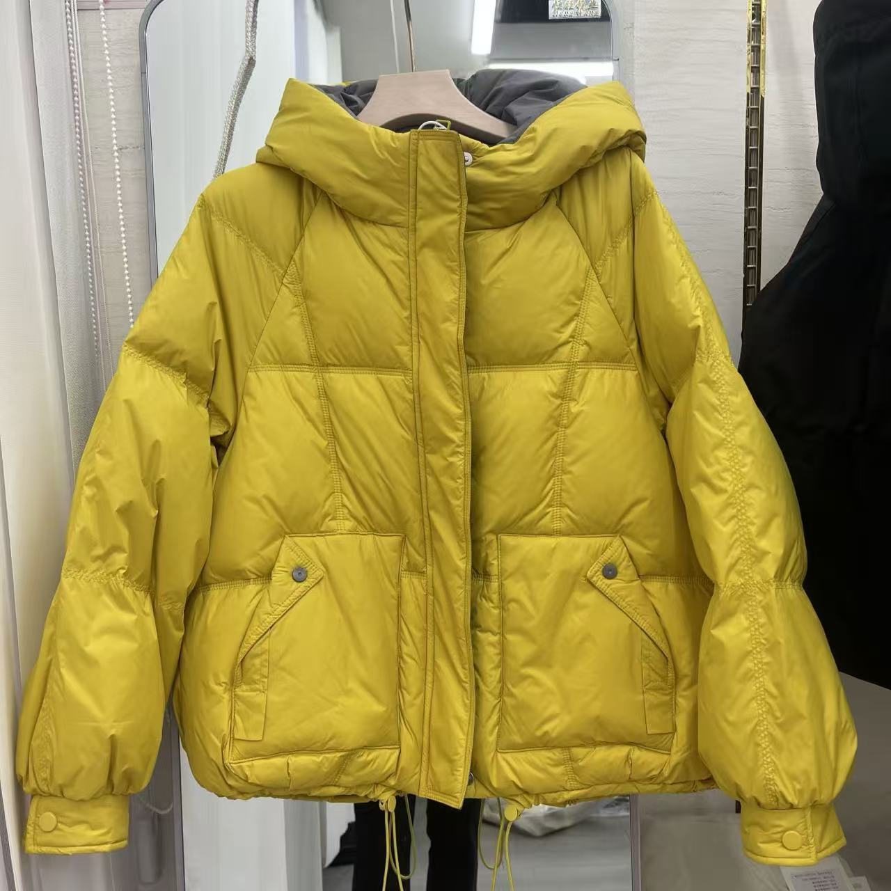 韩版连帽撞色短款石墨烯棉服女2025冬季新品洋气宽松保暖外套