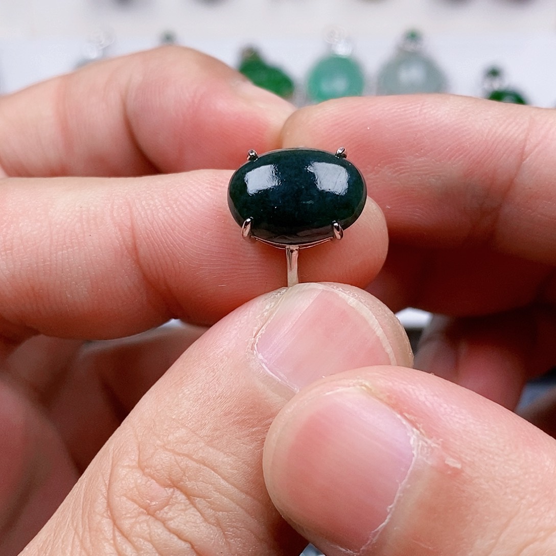 翡翠戒指银S925镶嵌戒指