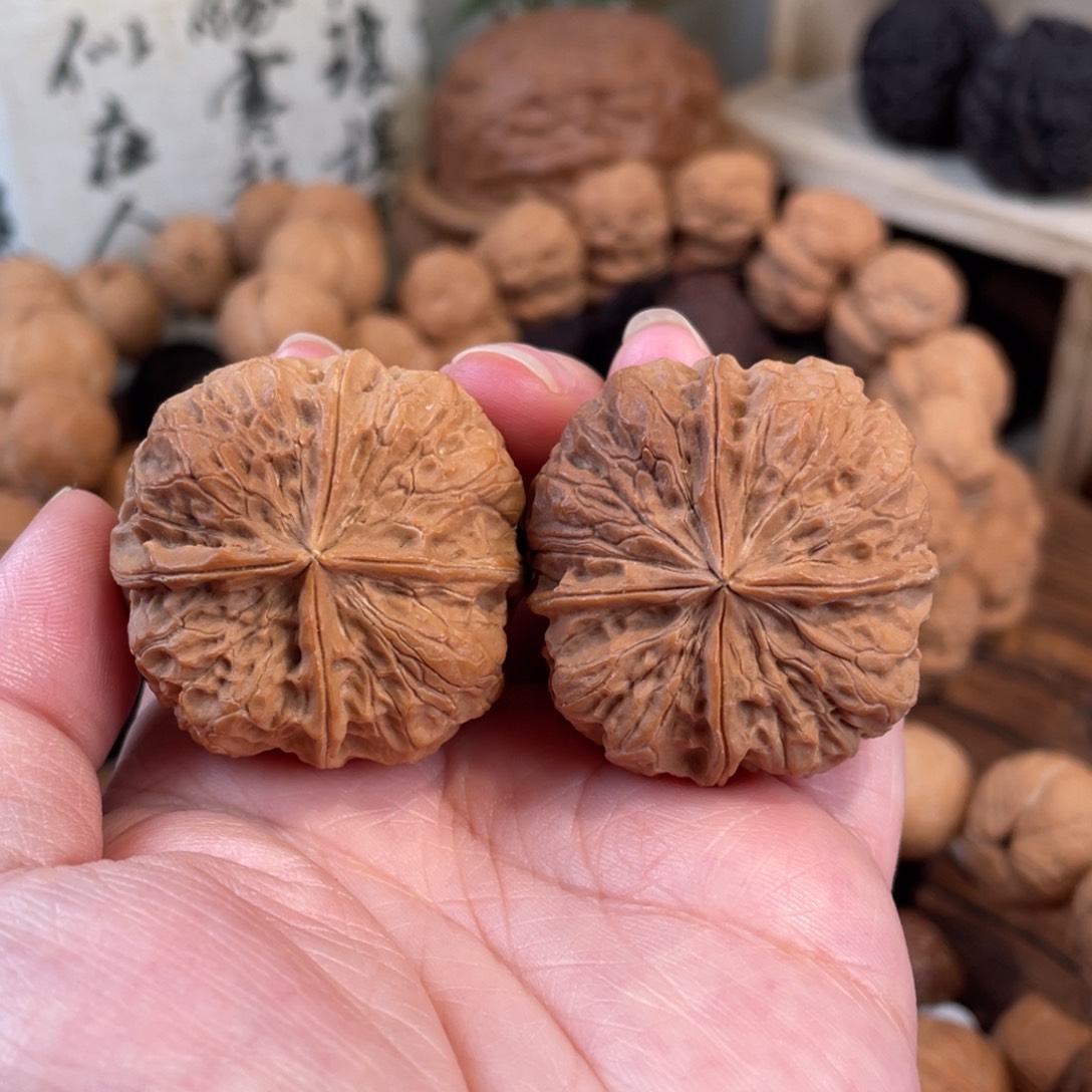 把件文玩核桃方世玉38瑕疵