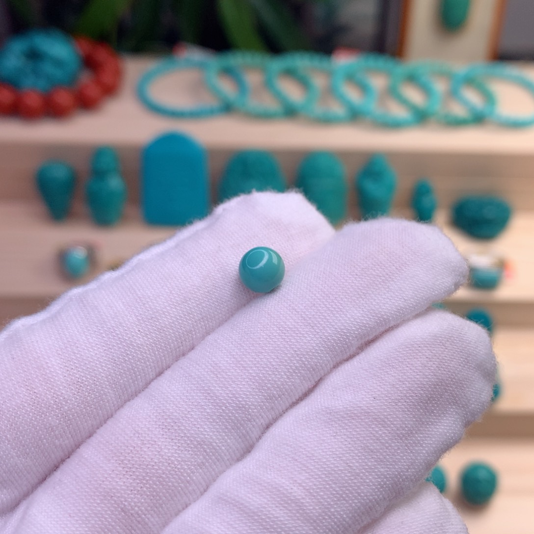 绿松石圆珠卡6.5未镶嵌少*