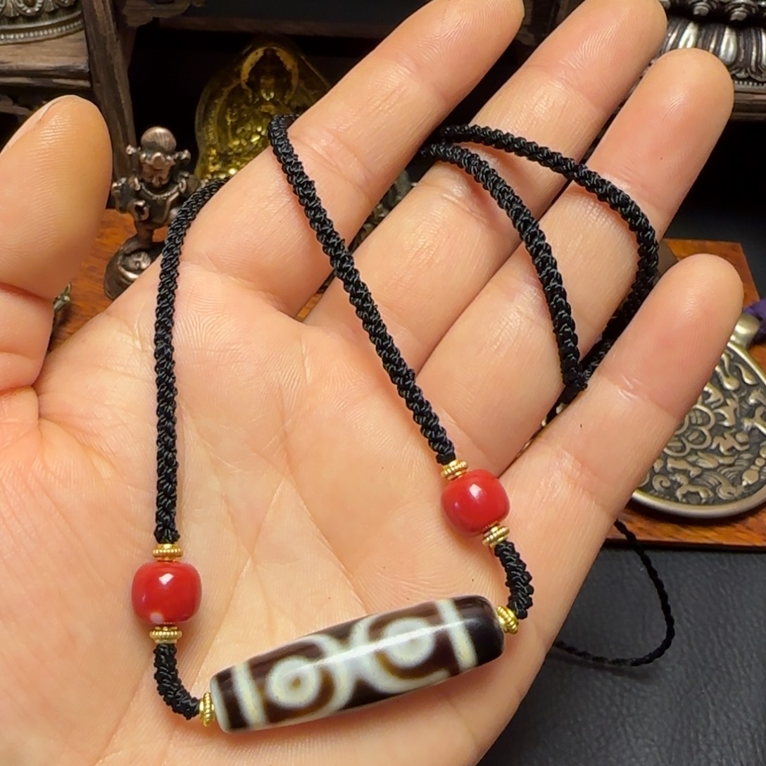 杨***咪泥塑藏传牌子……藏传牌子