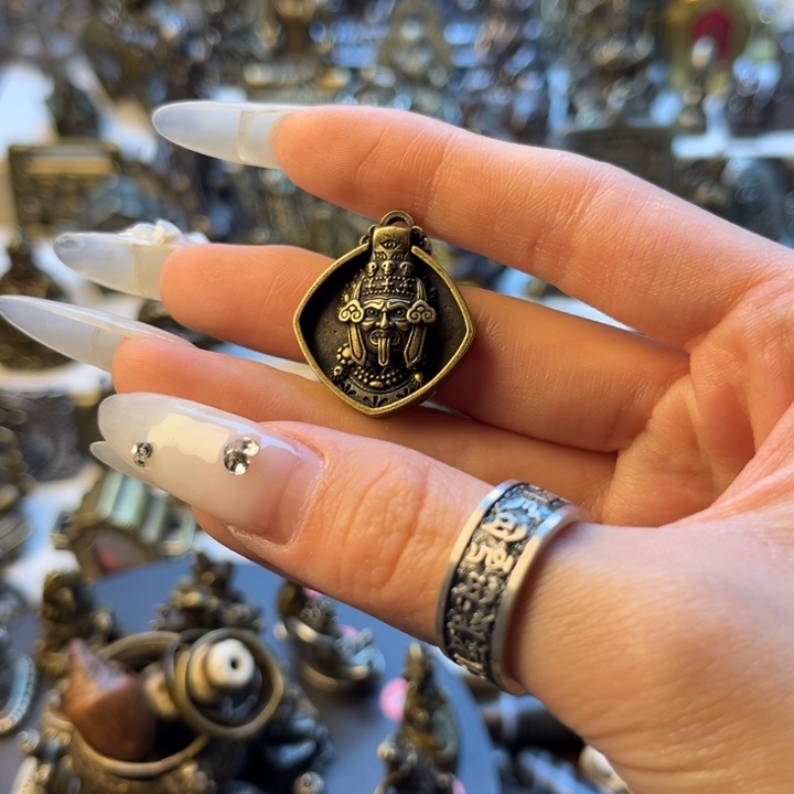 泥塑5号闪价漏价一件