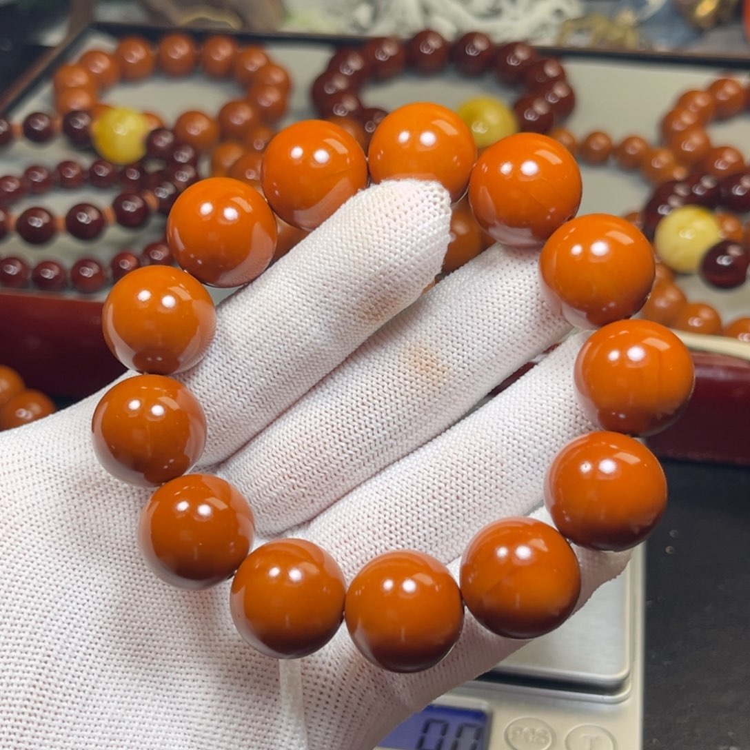 秋***.吊坠橄榄核1.7+树王全品铁核 小孔 微瑕