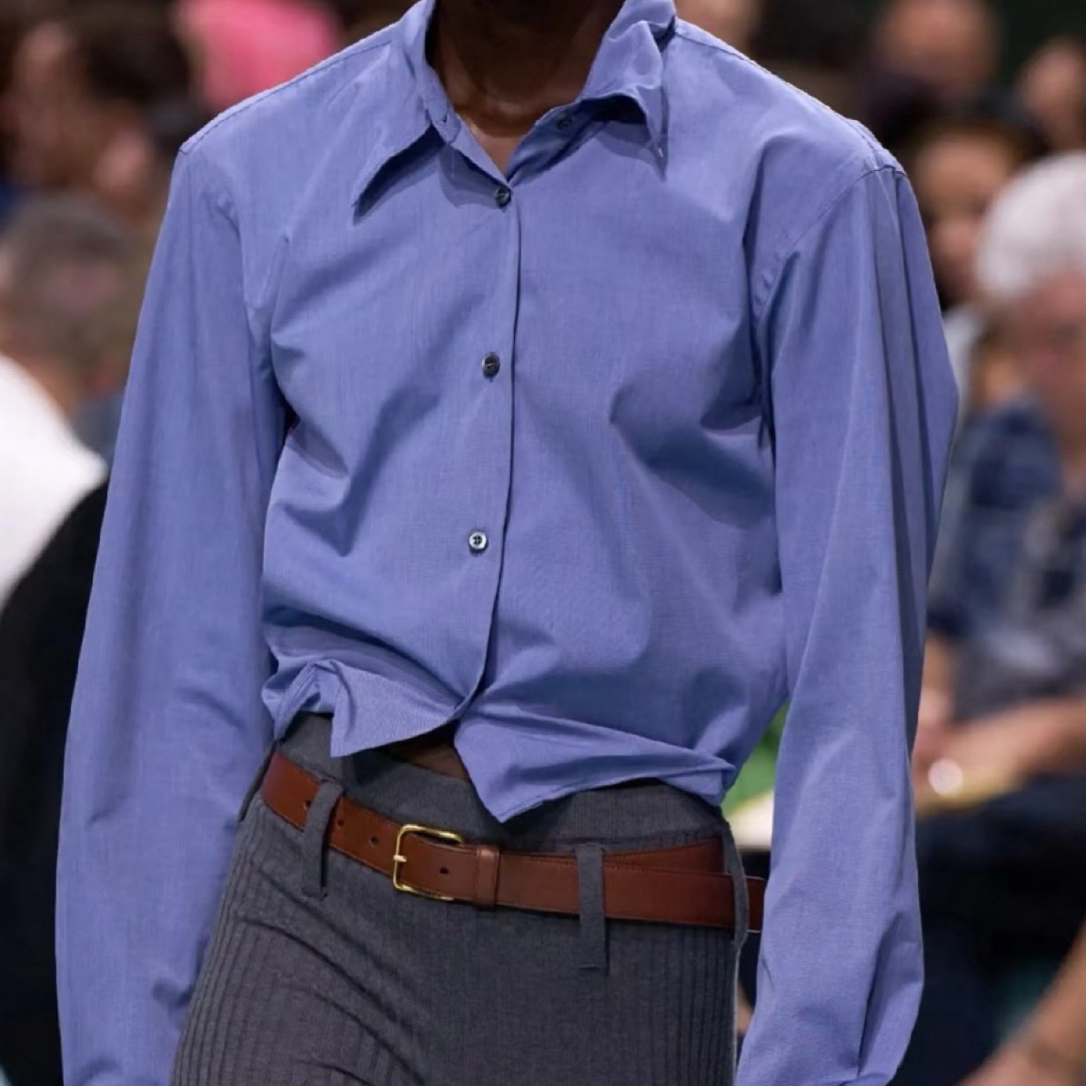 未使用 Prada/普拉达 秀款扭扭衬衫 38码00930