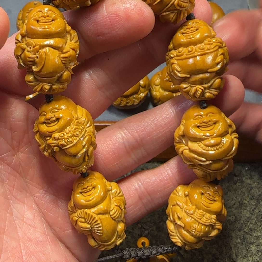 橄榄核吊坠弥勒呀呀