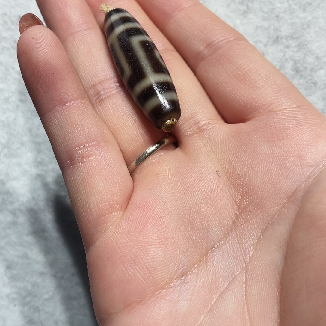 U***?玛瑙/玉髓颈饰未镶嵌