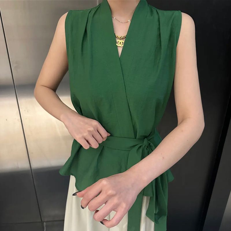 纯欲法式气质无袖背心女夏季新款修身显瘦高级感绑带外穿衬衫上衣