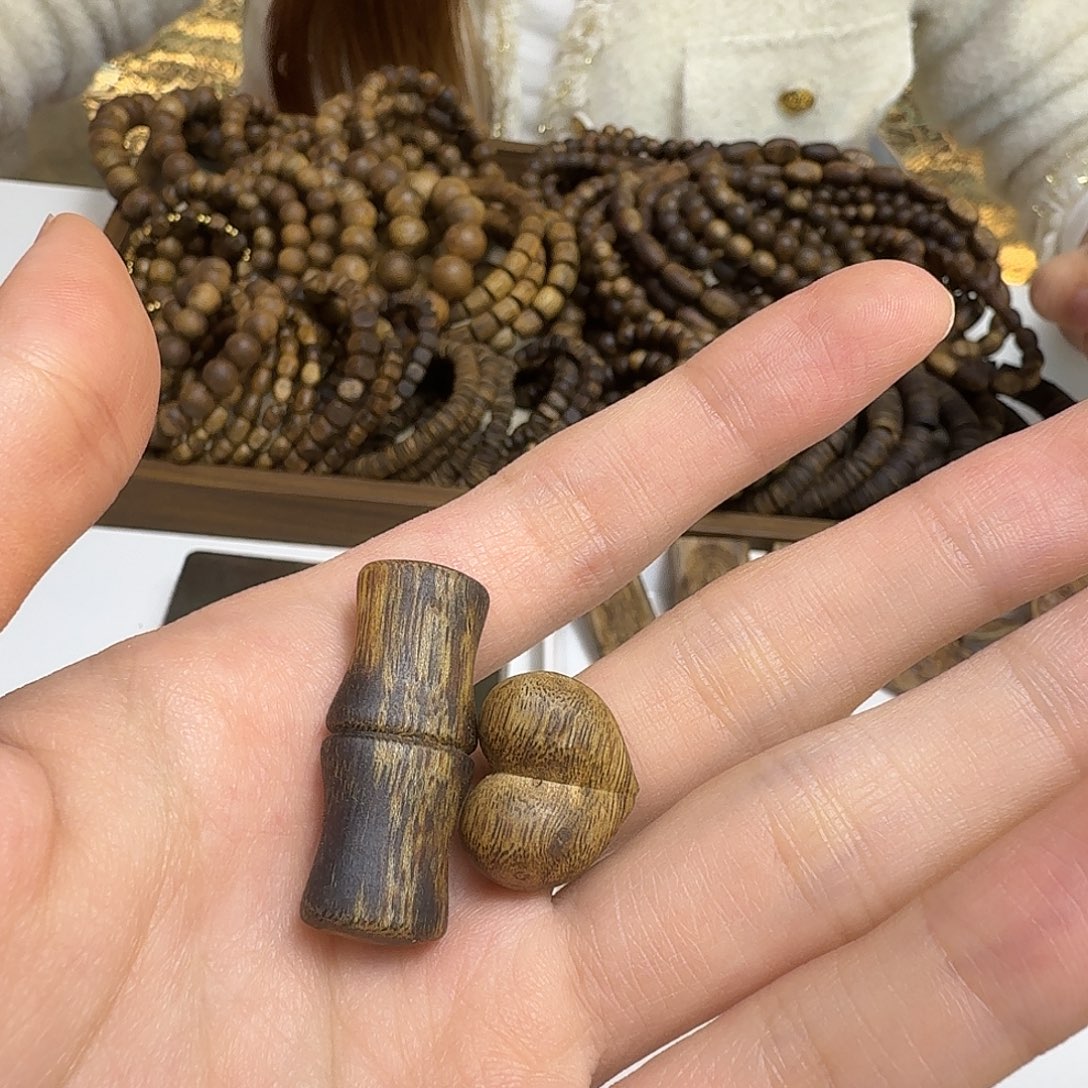 秋***婵沉香沉香碎屑竹节➕桃心