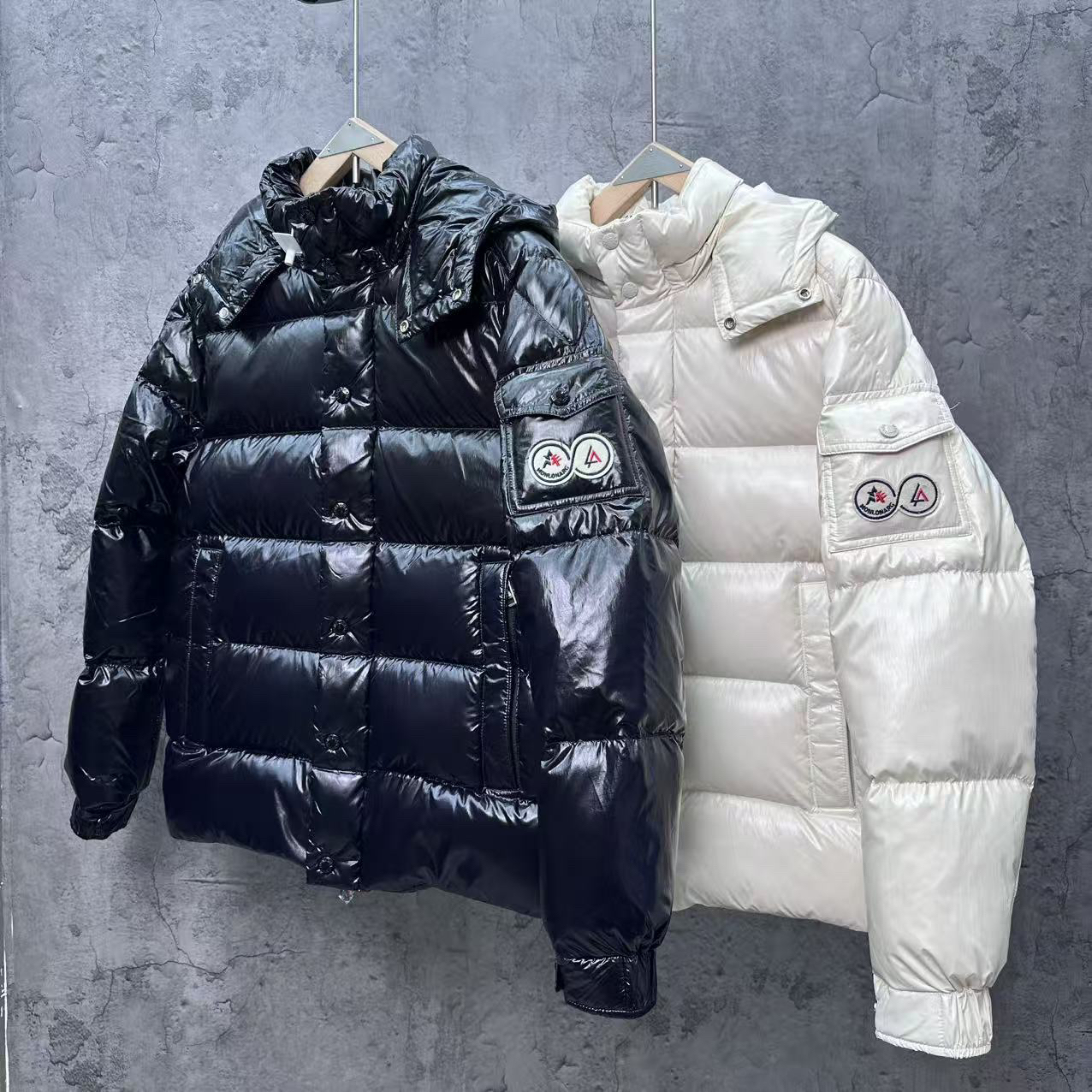 [现货]限定版七十周年情侣款羽绒服外套一双标