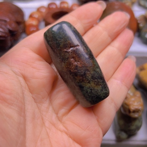 岫岩河磨玉（透闪石质玉）吊坠(不含链)未镶嵌