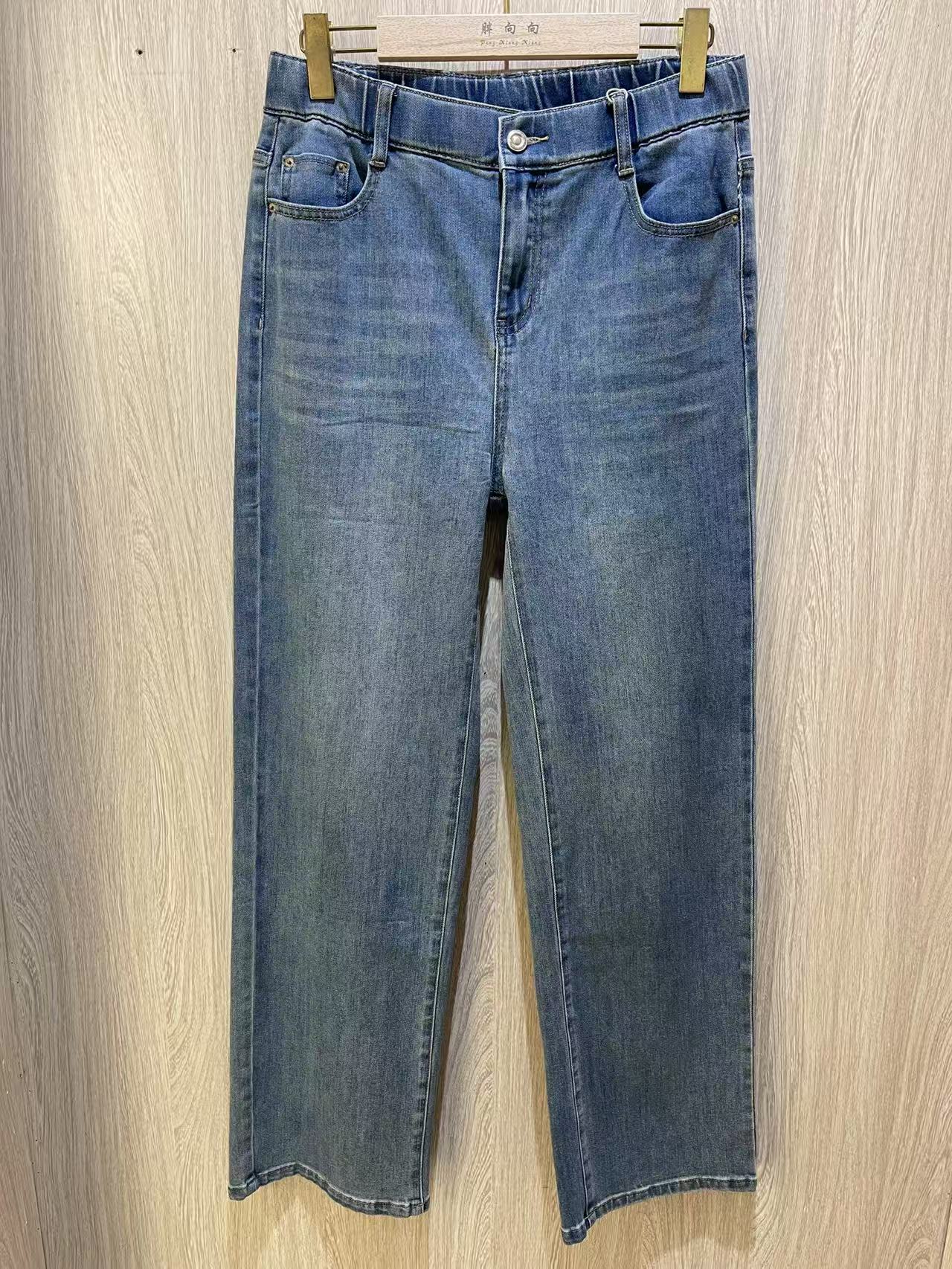 胖向向秋装新款56161简约大方款高腰净面牛仔直筒裤