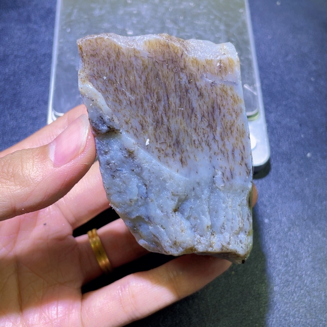 未镶嵌和田玉（糖玉）珠宝半成品