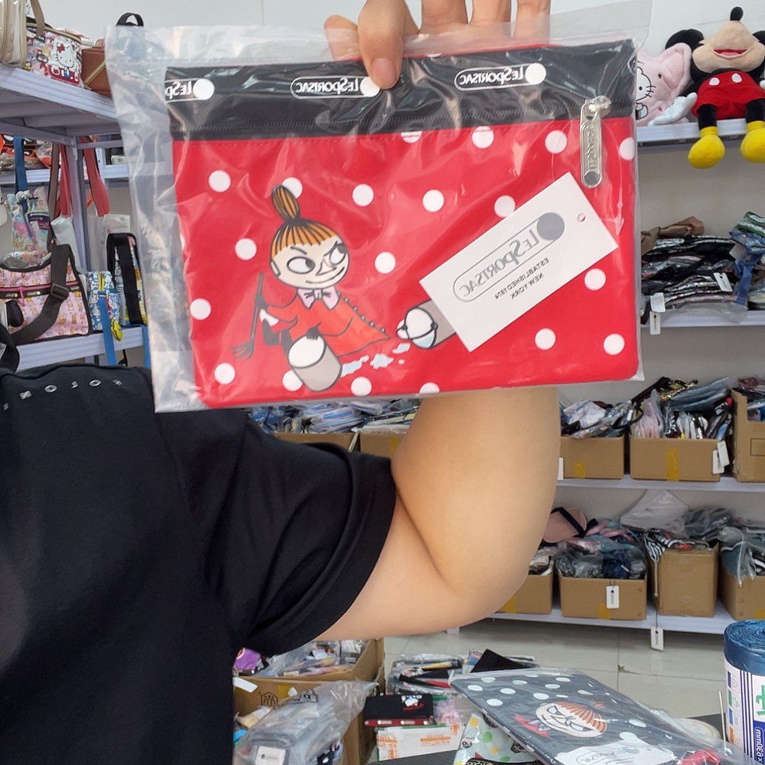 PU化妆包等产品和产品