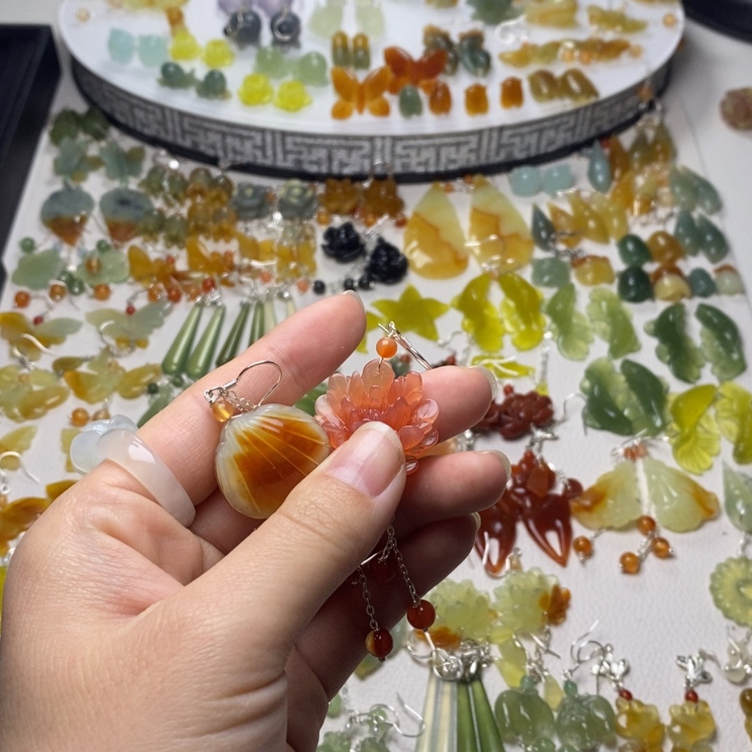 汐***血蛇纹石玉合金耳饰/颈饰