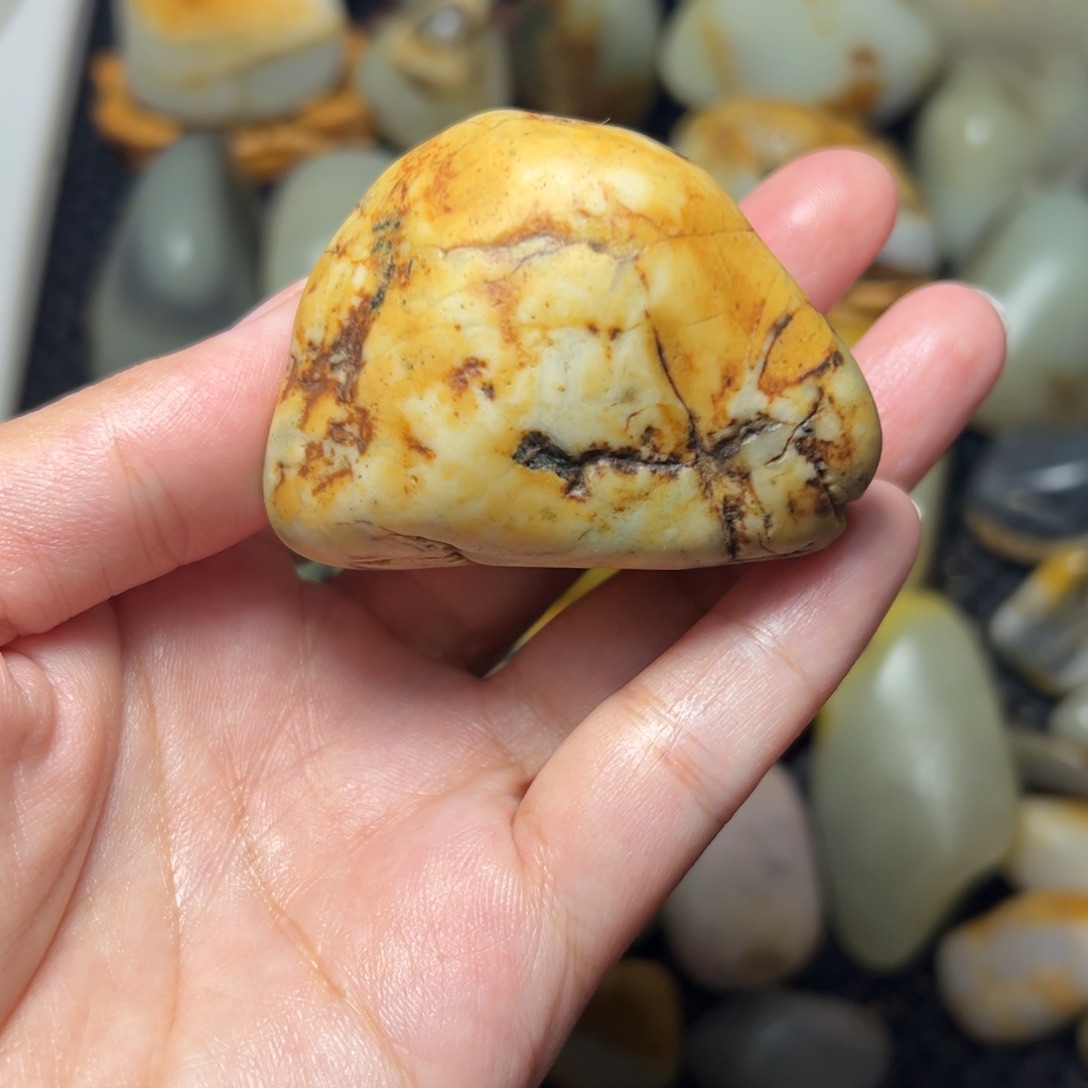 和田玉未镶嵌把件7