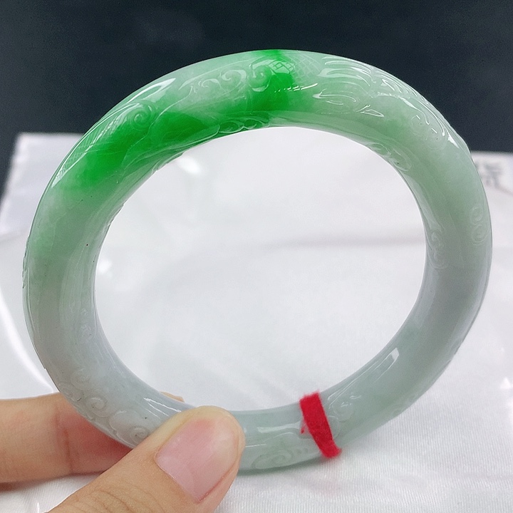 未镶嵌手镯翡翠圈56.8，12051